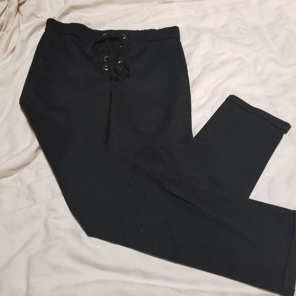 Oboe Drawstring Black Cropped Drawstring Waist Pants Size Small - Picture 3 of 7